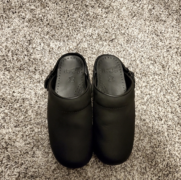 Dansko Clogs - Picture 2 of 4